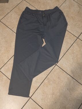 Men's Elastic Drawstring Joggers in Charcoal Gray